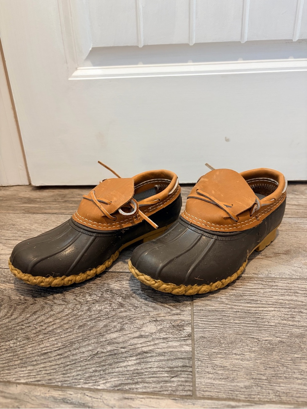 LL Bean Women’s Waterproof Duck Clog Shoes - Tan Trim